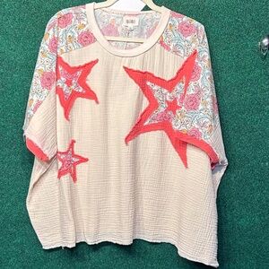 434 Bibi NWT top, short sleeve shirt with star patching